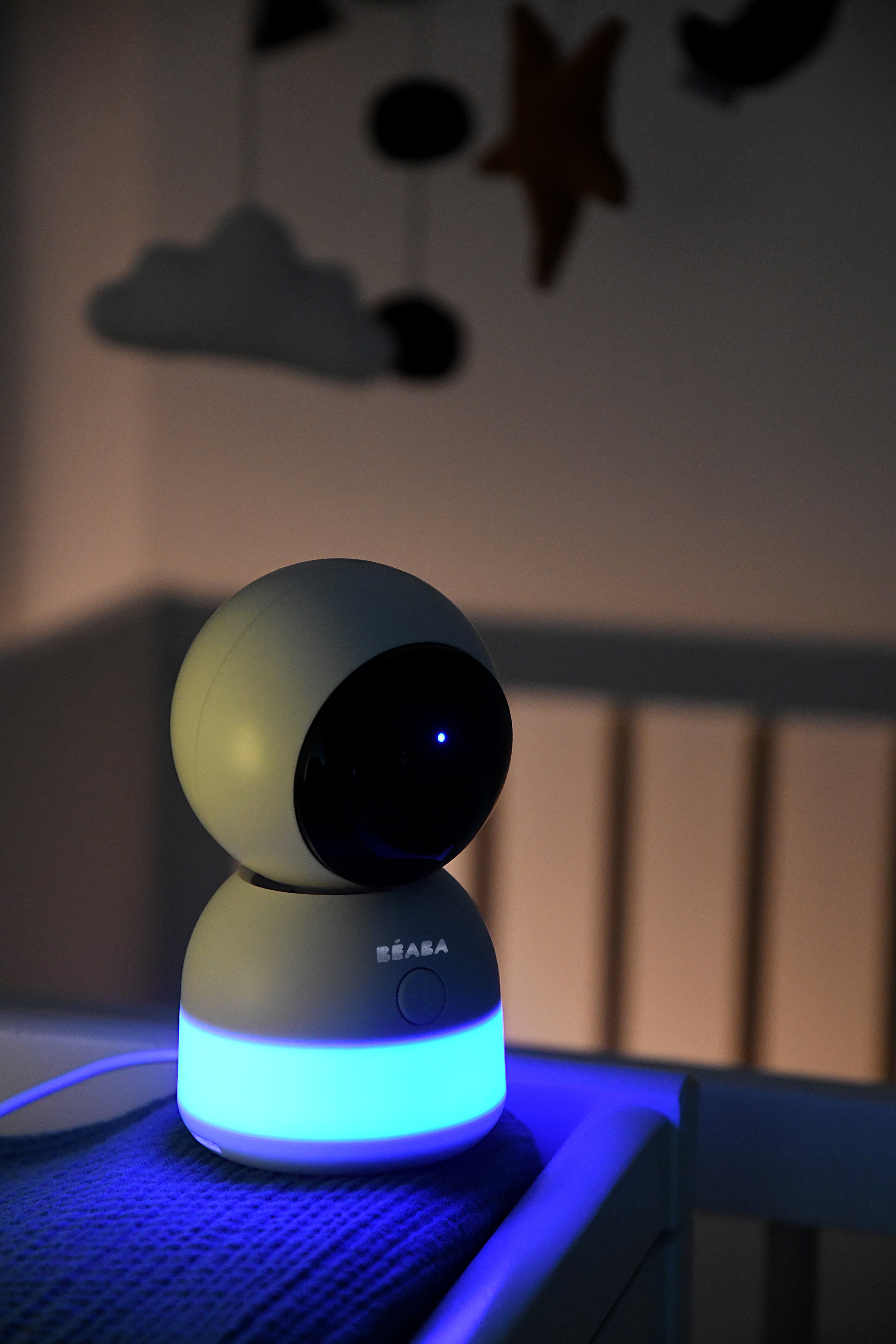 Zen 夜燈 Wifi 白色相機 3MP 全高清 360° 旋轉視角 APP 連接