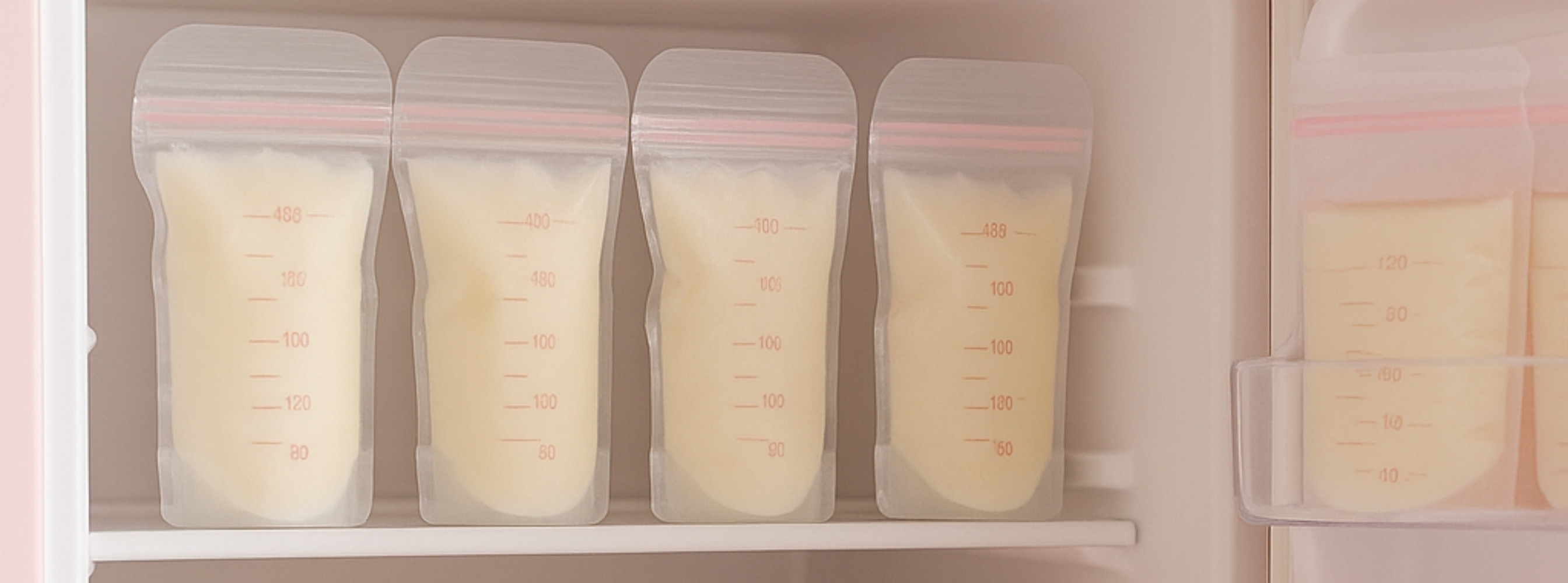 How to Prepare and Store Bottles with Breastmilk