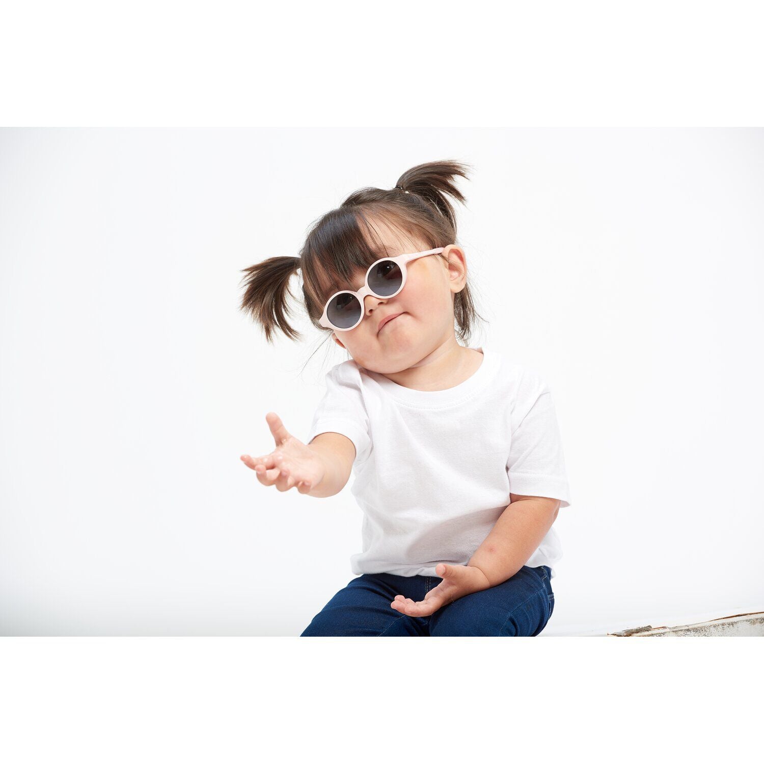 Sunglasses 9-24 months