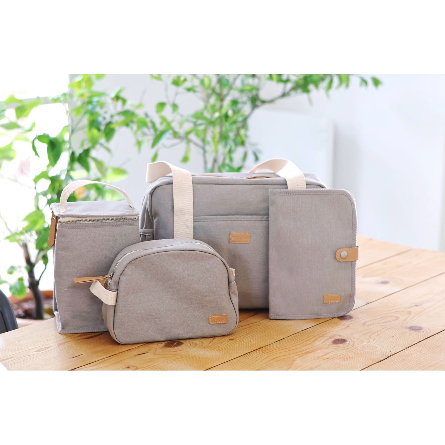 #color_Peral Grey